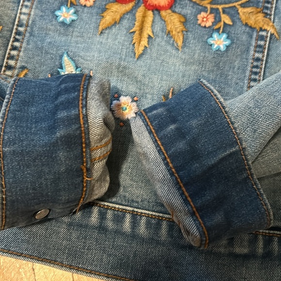 Driftwood NWOT - Picture 8 of 12